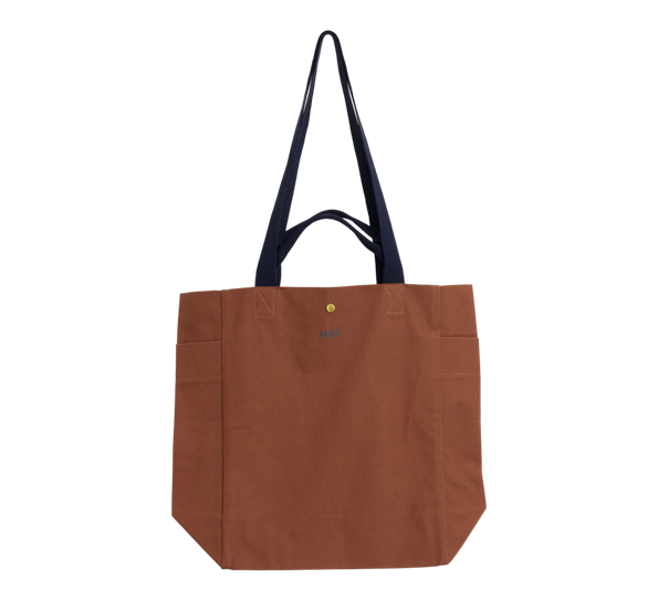 Everyday tote bag 30x14x38 cm Milk chocolate fra HAY