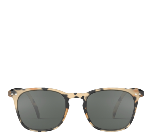 Trapeze solbrille E light tortoise fra Izipizi