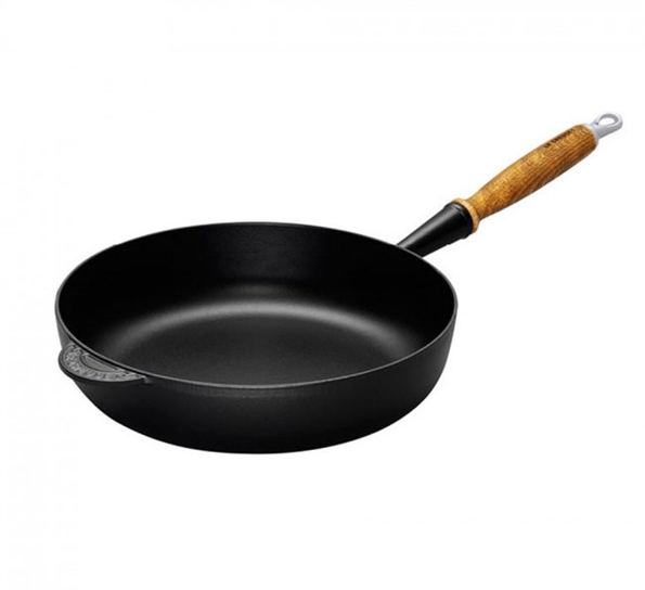 Serveringspanne 28 cm matt sort fra Le Creuset