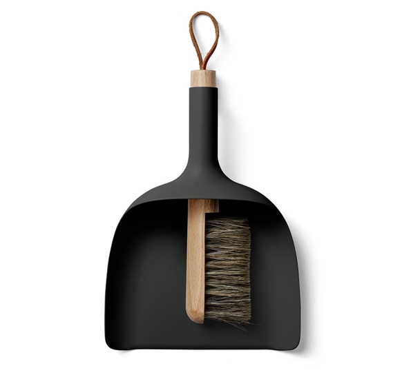 Sweeper & funnel feiesett sort fra Audo Copenhagen