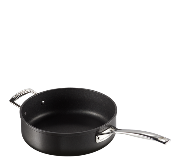 TNS sautepanne 26 cm fra Le Creuset