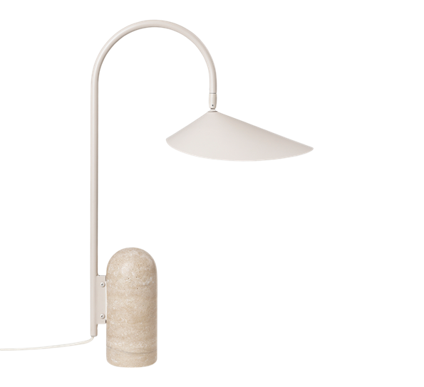 Arum bordlampe cashmere fra Ferm Living