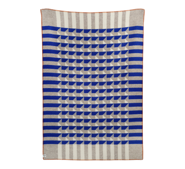 Kvam pledd blått 135x200 cm fra Røros Tweed