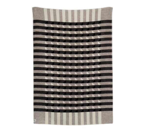 Kvam pledd grått 135x200 cm fra Røros Tweed