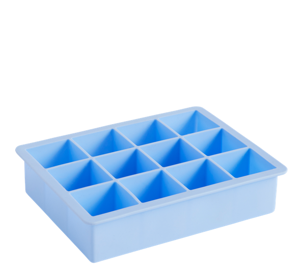 Ice Cube Tray isbitbrett XL lyseblå fra HAY