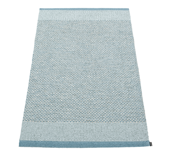 Edit matte blue stone metallic blue fog 85x160 cm fra Pappelina