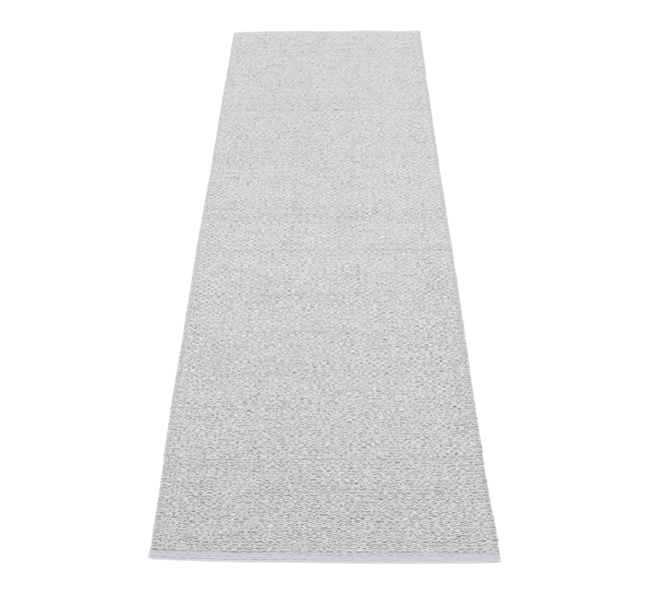 Svea matte grå metallic 70x320 cm fra Pappelina