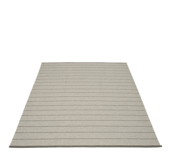 Carl matte warm grey 180x260 cm fra Pappelina