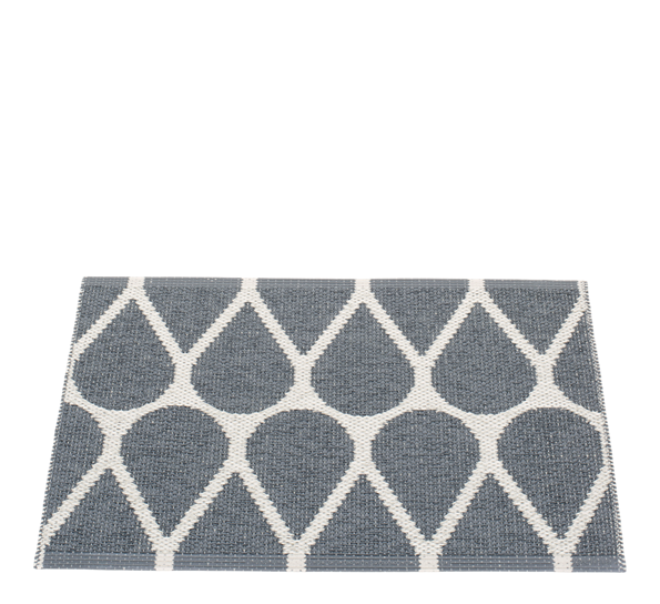 Otis matte granit 70x50 cm fra Pappelina