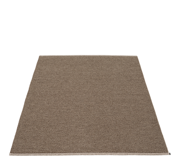 Mono matte mørk brun 230x320 cm fra Pappelina