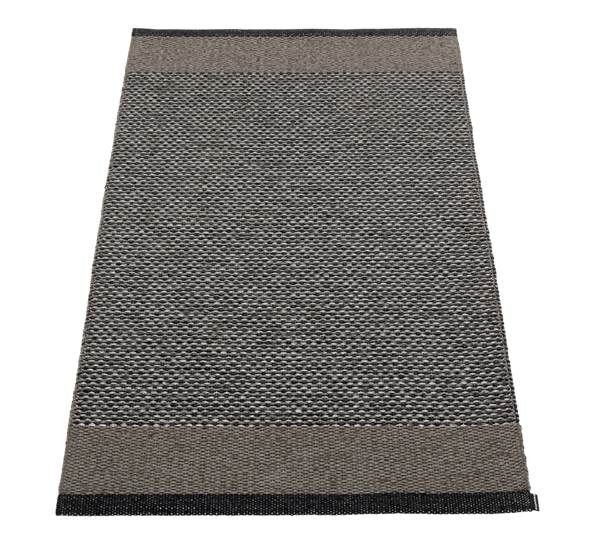 Edit matte sort charcoal granit metallic 85x160 cm fra Pappelina