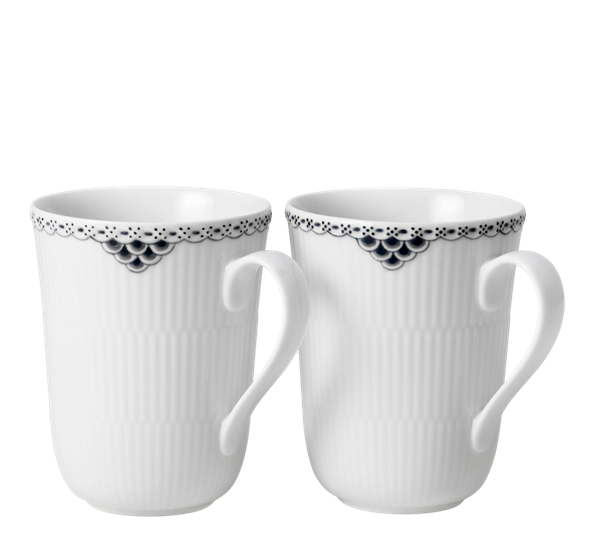 <p>Sort Riflet Blonde krus 36cl 2-pk fra Royal Copenhagen</p>

