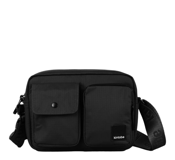 <p>Miles crossbody bag 25x18x8 cm jet black fra Kintobe</p>