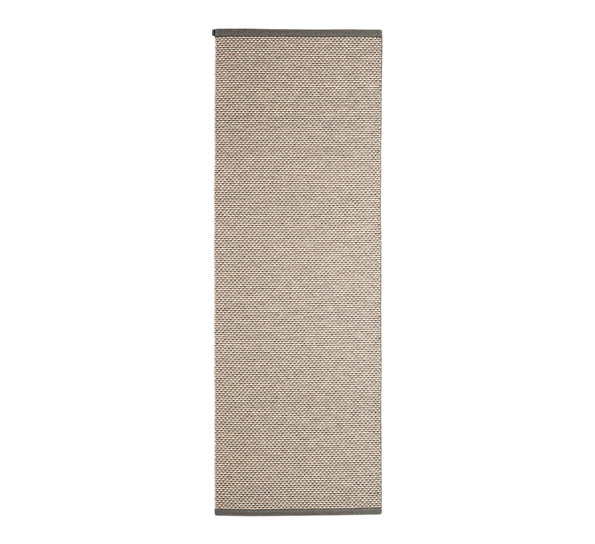 Effi matte charcoal 70x200 cm fra Pappelina