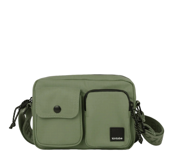 <p>Miles crossbody bag 18x12x4,5 cm olive leaf fra Kintobe</p>