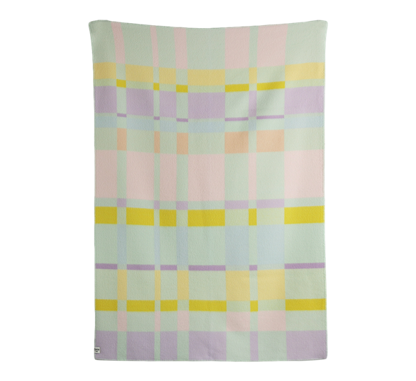 <p>City pledd pastell 135x200 cm fra Røros Tweed</p>
