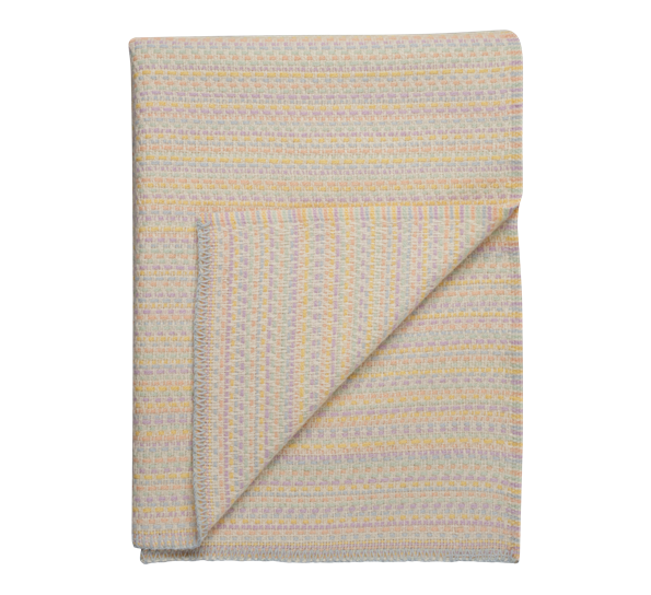 <p>Juli pledd pastell 150x200 cm fra Røros Tweed</p>
