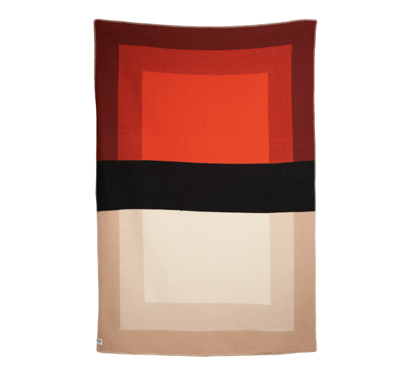 Bento pledd rosehip 135x200 cm fra Røros Tweed