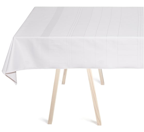 Still Life White duk 140X310 cm fra Georg Jensen Damask