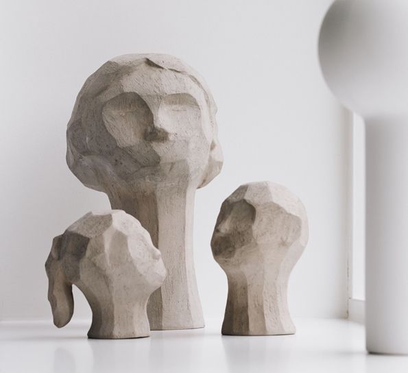 Benedict & Amal skulptur limestone