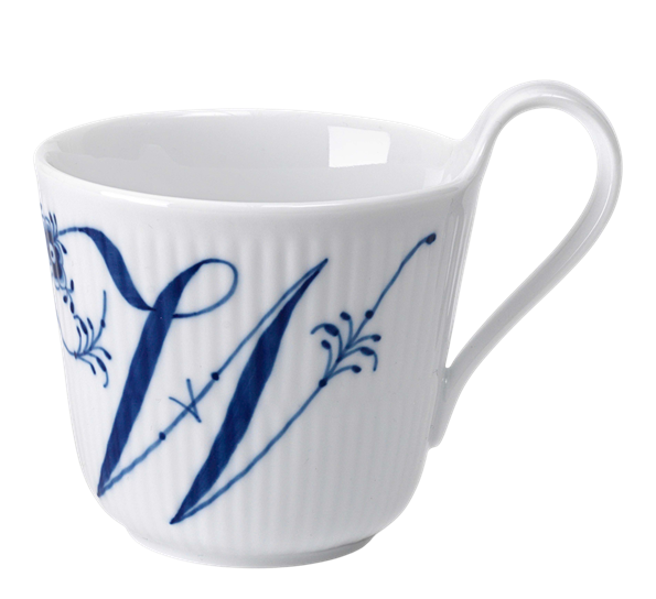 Blå Riflet Alfabetkrus W 33cl fra Royal Copenhagen