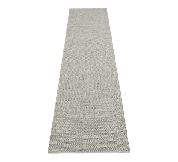 Svea matte warm grey granit metallic 70x320 cm Pappelina