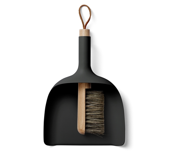Sweeper & funnel feiesett sort fra Audo Copenhagen