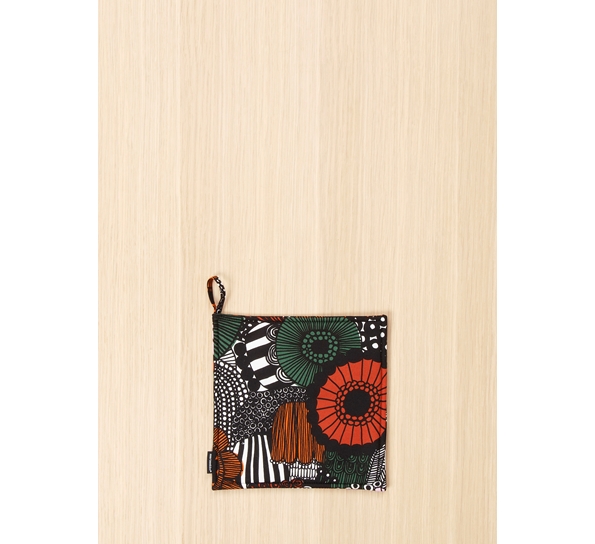 Siirtolapuutarha grytelapp rød hvit grønn fra Marimekko