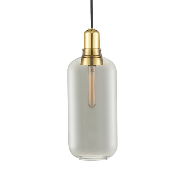 Amp lampe stor smoke messing fra Normann Copenhagen