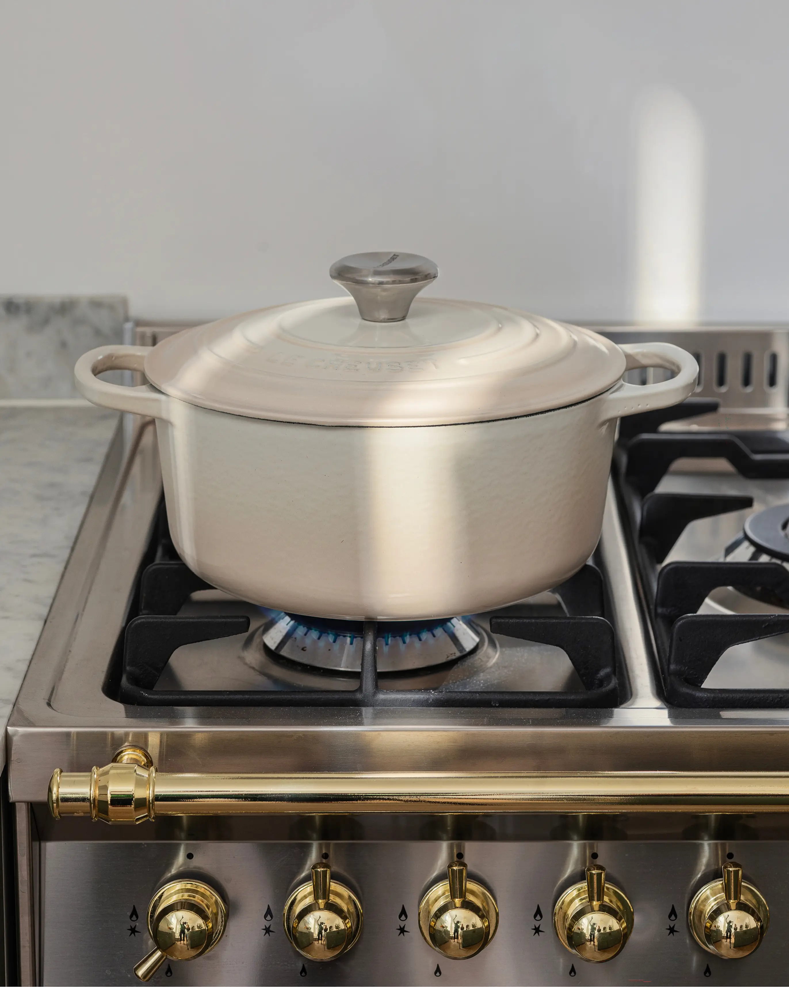 Le Creuset jerngryte i meringue