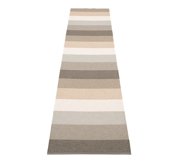 Molly matte clay 70x400 cm fra Pappelina