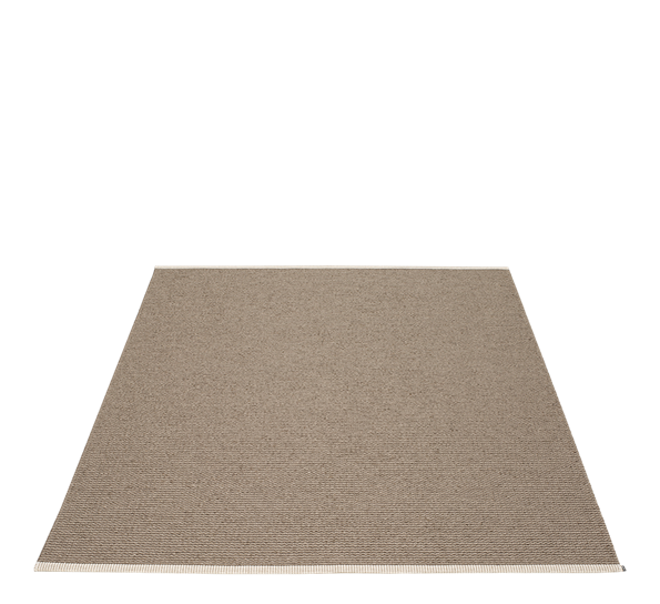 Mono matte dark mud 180x220 cm fra Pappelina