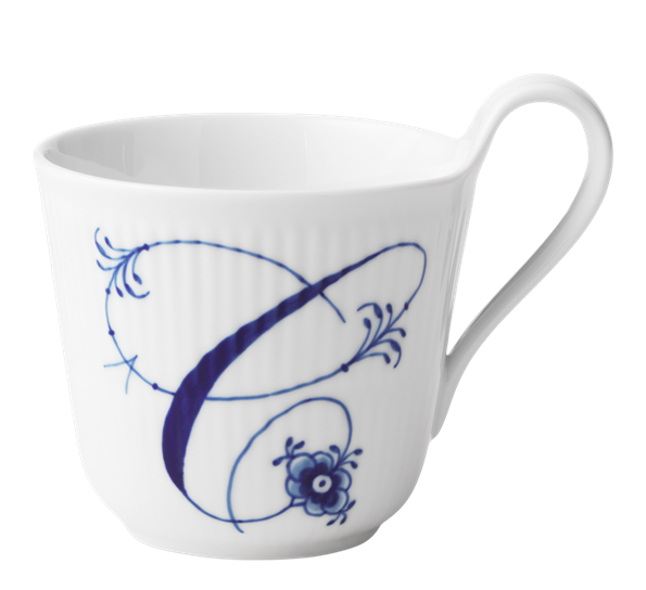 Blå Riflet Alfabetkrus C 33 cl fra Royal Copenhagen