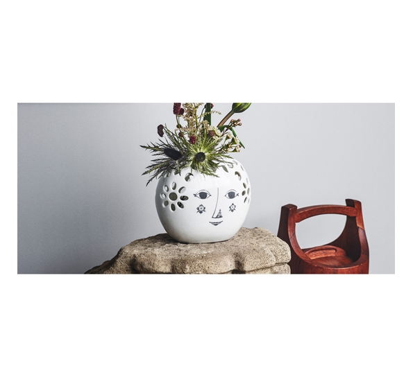 Blomsterhode vase 9 cm fra Bjørn Wiinblad