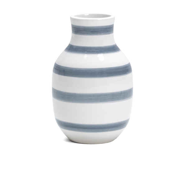 Omaggio vase liten lyseblå 12,5 cm fra Kähler