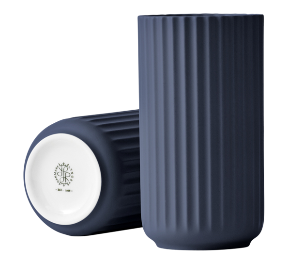 Lyngbyvase 15 cm midnattsblå fra Lyngby Porcelæn