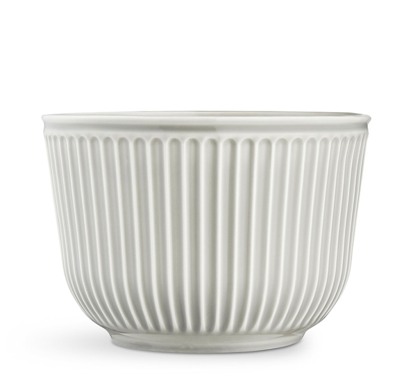 Hammershøi potteskjuler 18,5 cm lys grå fra Kähler