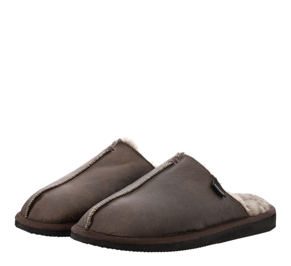 Hugo saueskinnstøfler Stone oiled antique 40 fra Shepherd of  Sweden)