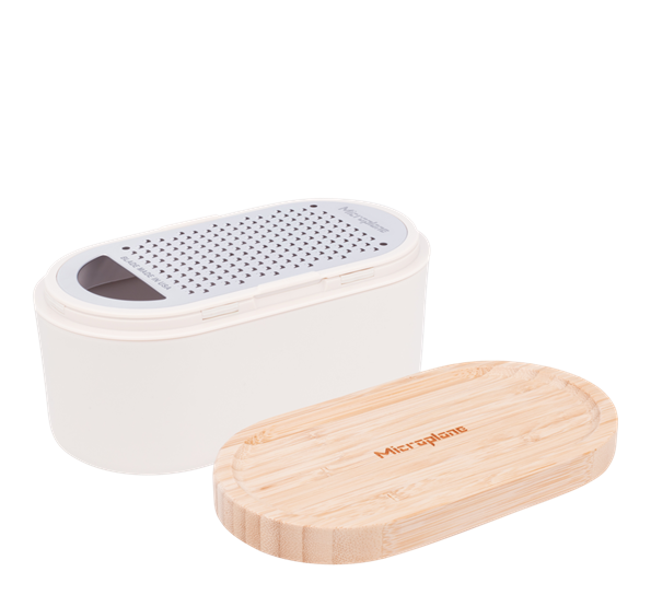 <p>Parmesanboks casmhere beige Microplane</p>