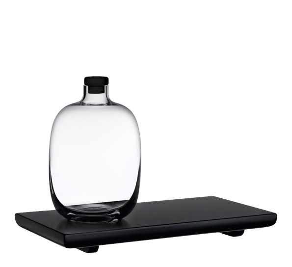 Malt wiskyflaske med trebrett fra Nude Glass