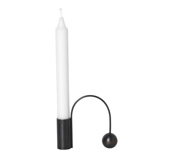 Balance lysestake 9,5 cm sort messing fra Ferm Living