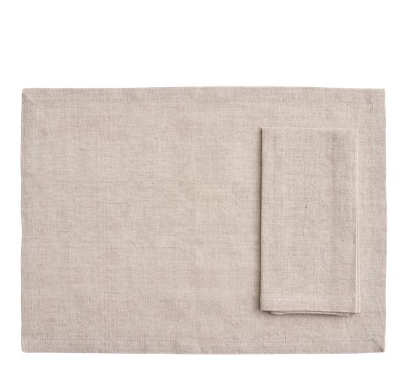 <p>Tavolo spisebrikke/serviett 4-pk soft beige HAY</p>