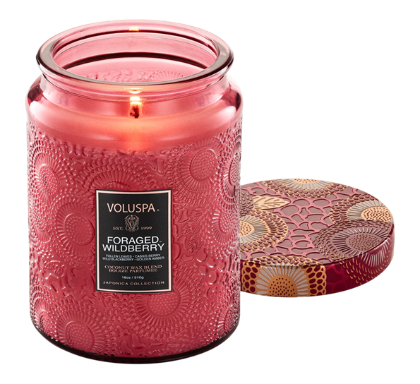 Duftlys 100t Foraged Wildberry fra Voluspa