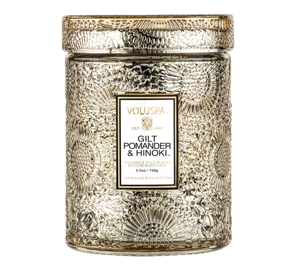 Duftlys 50t Gilt Pomander & Hinoki fra Voluspa