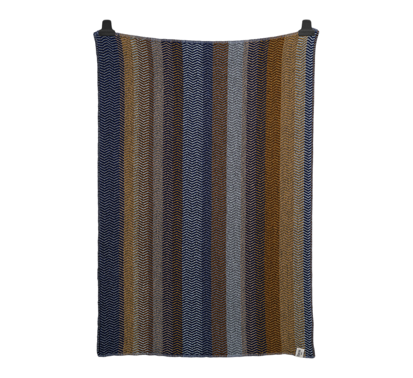 Fri halvpledd November view 150x100 cm fra Røros Tweed