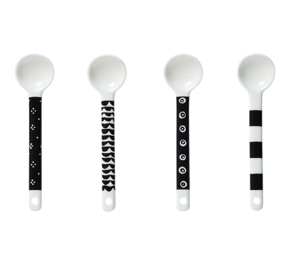 Skje 4 pk hvit sort fra Marimekko