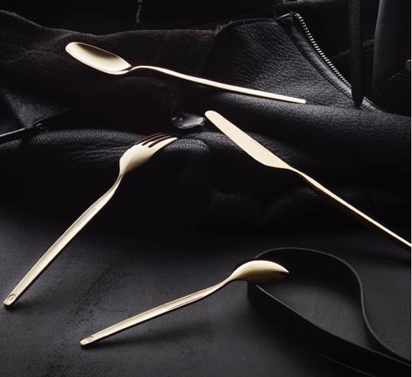 Eirin elegant bestikksett i gull 4 deler fra Hardanger Bestikk