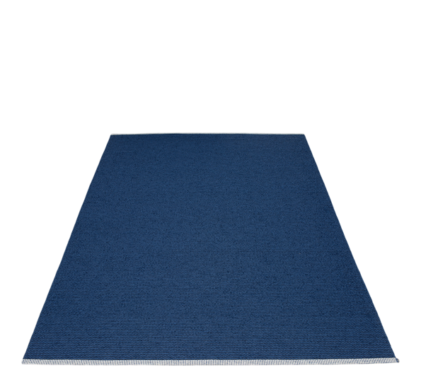 Mono matte mørk blå 230x320 cm fra Pappelina
