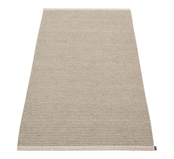 Mono matte mørk lin 85x160 cm fra Pappelina