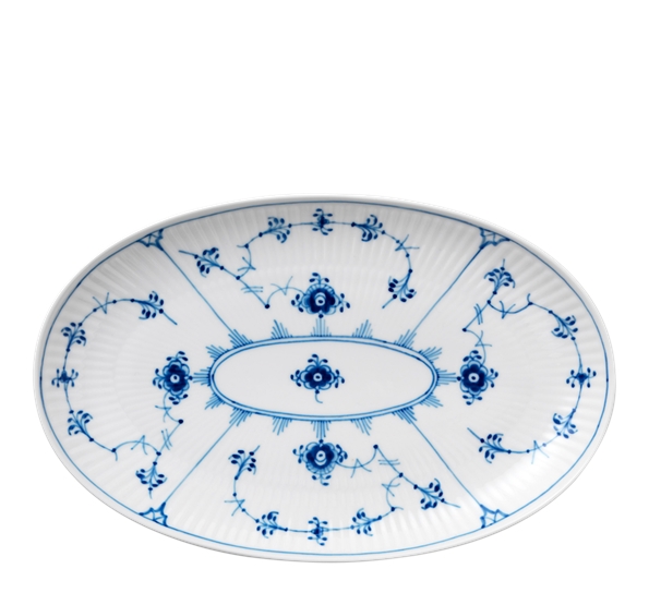Musselmalt Riflet asjett oval 23 cm fra Royal Copenhagen